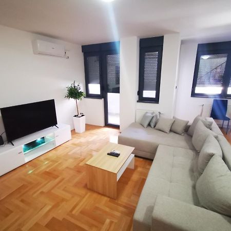 Ni Riviera Apartments מראה חיצוני תמונה
